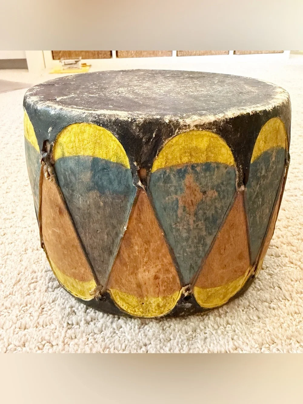 Vintage Cochiti Pueblo Native American Painted Rawhide Wood Hand Drum 7.5